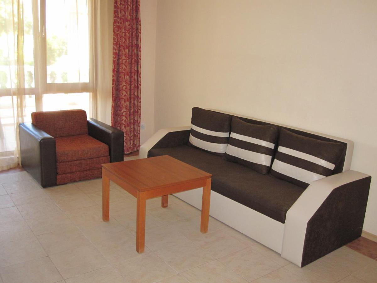Byala Palace Apartments Exterior photo